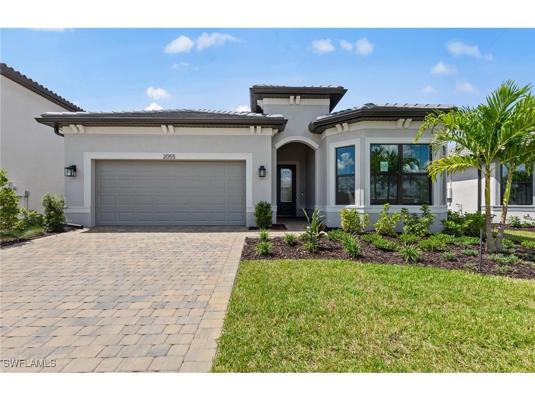 2055 Freemont Way Naples FL 34120 225071245 image1