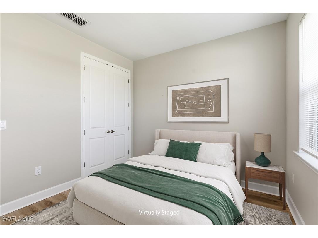 2055 Grove Drive Naples FL 34120 225075195 image25