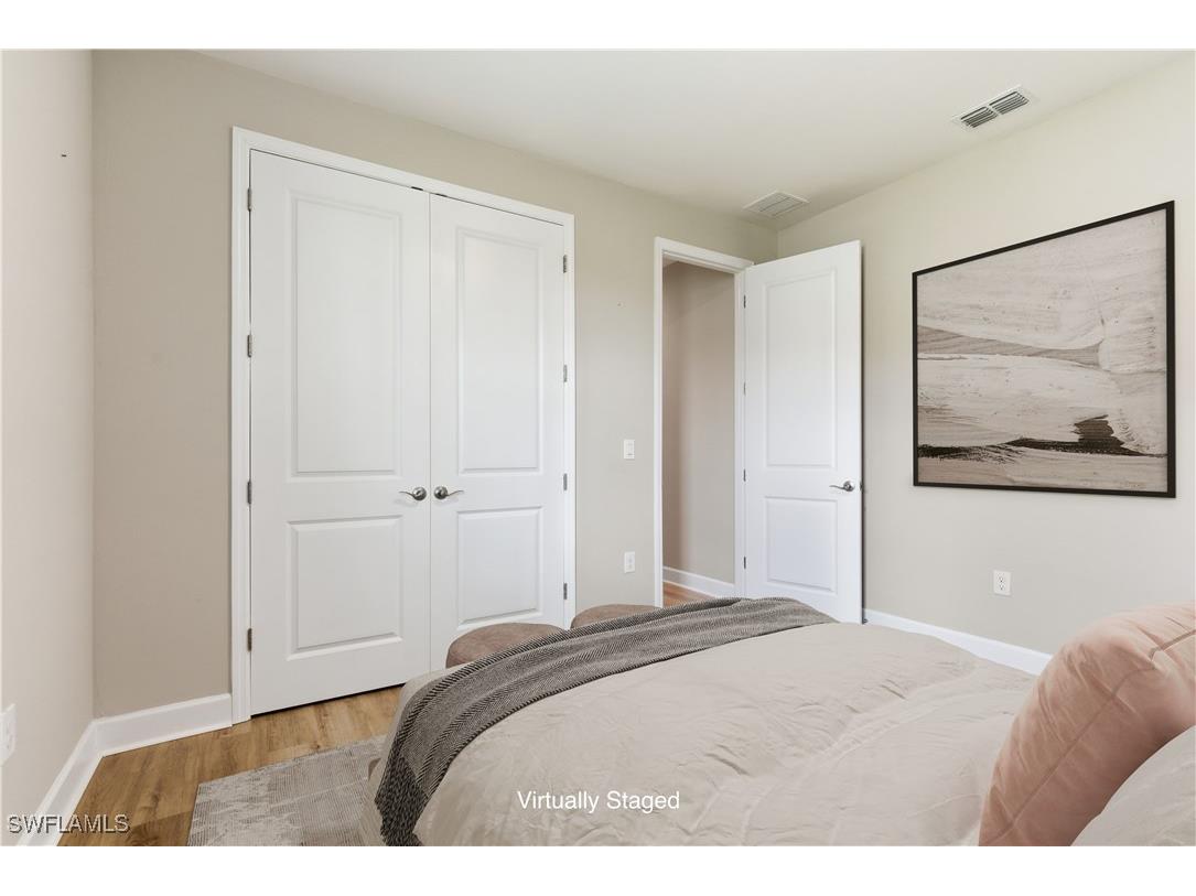 2055 Grove Drive Naples FL 34120 225075195 image26