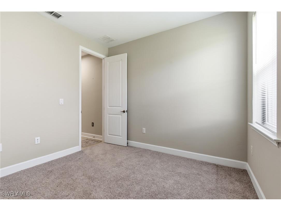 2055 Grove Drive Naples FL 34120 225075195 image33