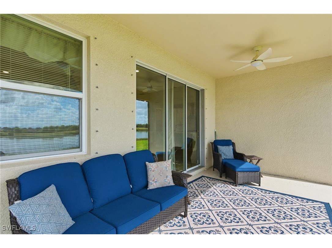 2055 Grove Drive Naples FL 34120 225075195 image41