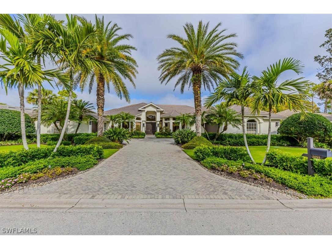 2055 Swainsons Run Naples FL 34105 226011994 image1
