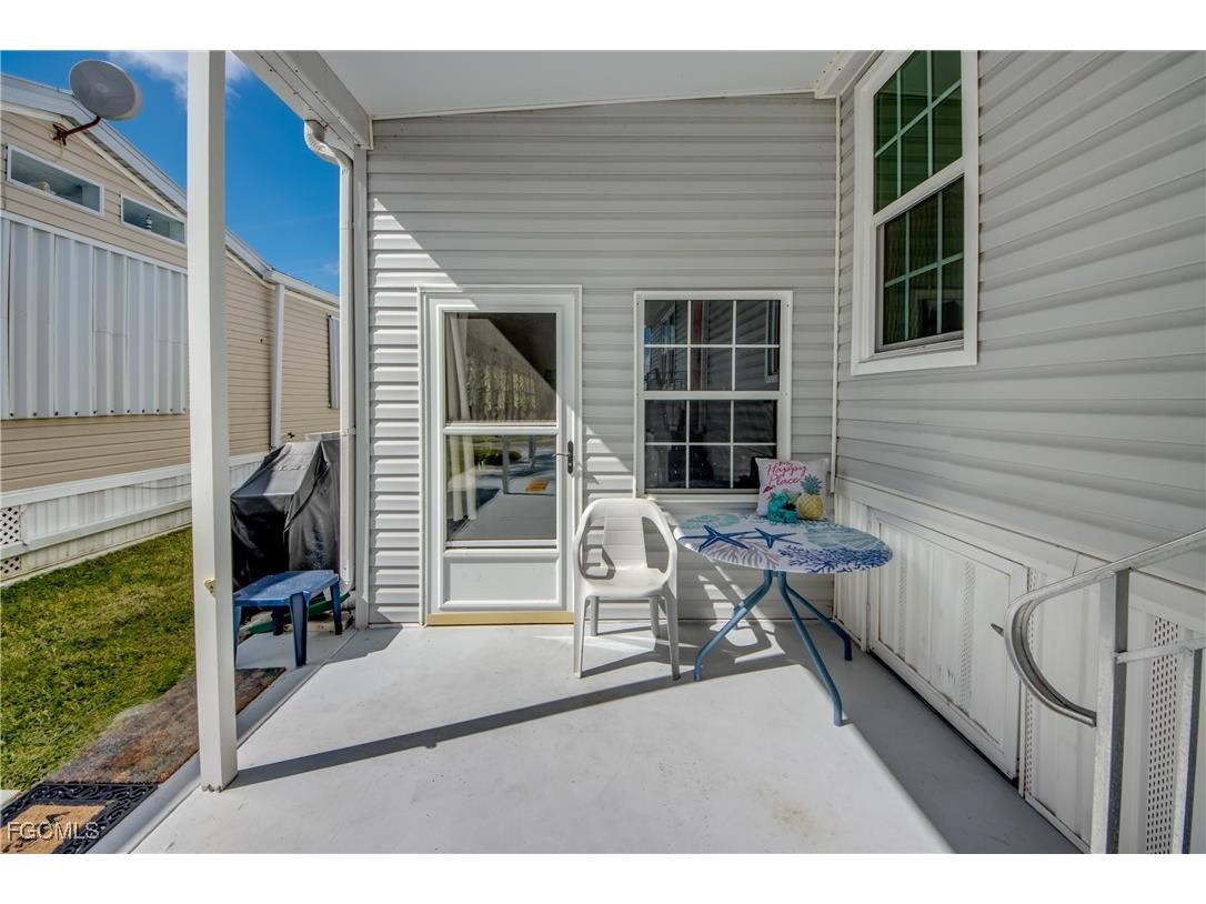 20550 Port Drive Estero FL 33928 2025016075 image4