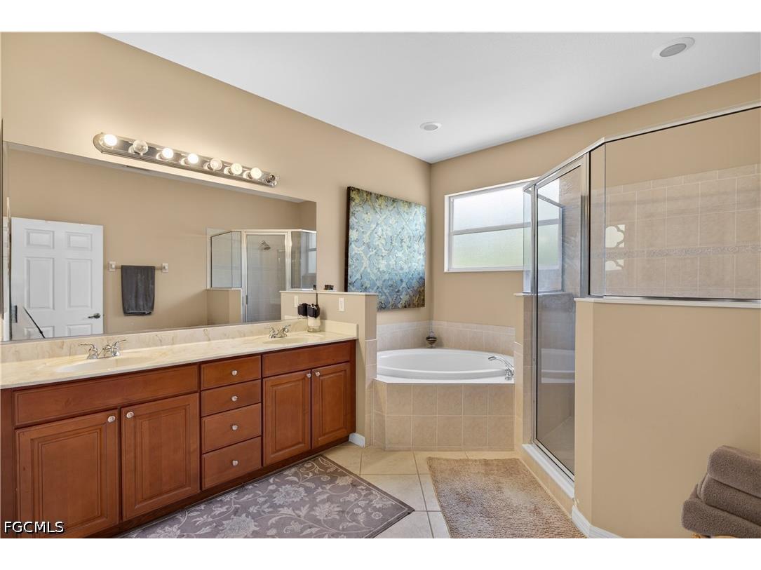 20552 Larino Loop Estero FL 33928 2026023780 image20