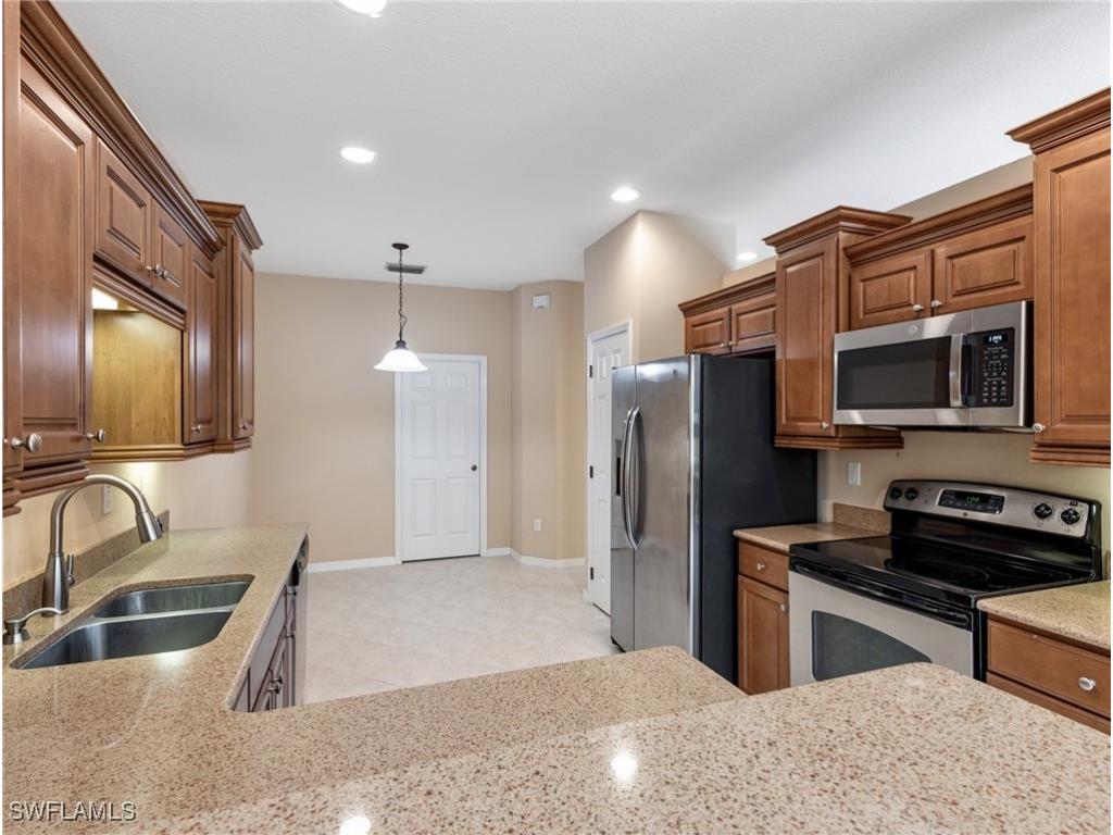 20555 Larino Loop Estero FL 33928 225074249 image15