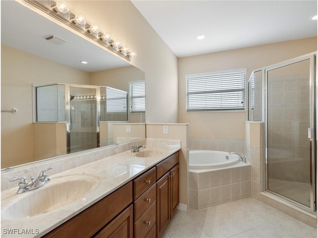 20555 Larino Loop Estero FL 33928 225074249 image33