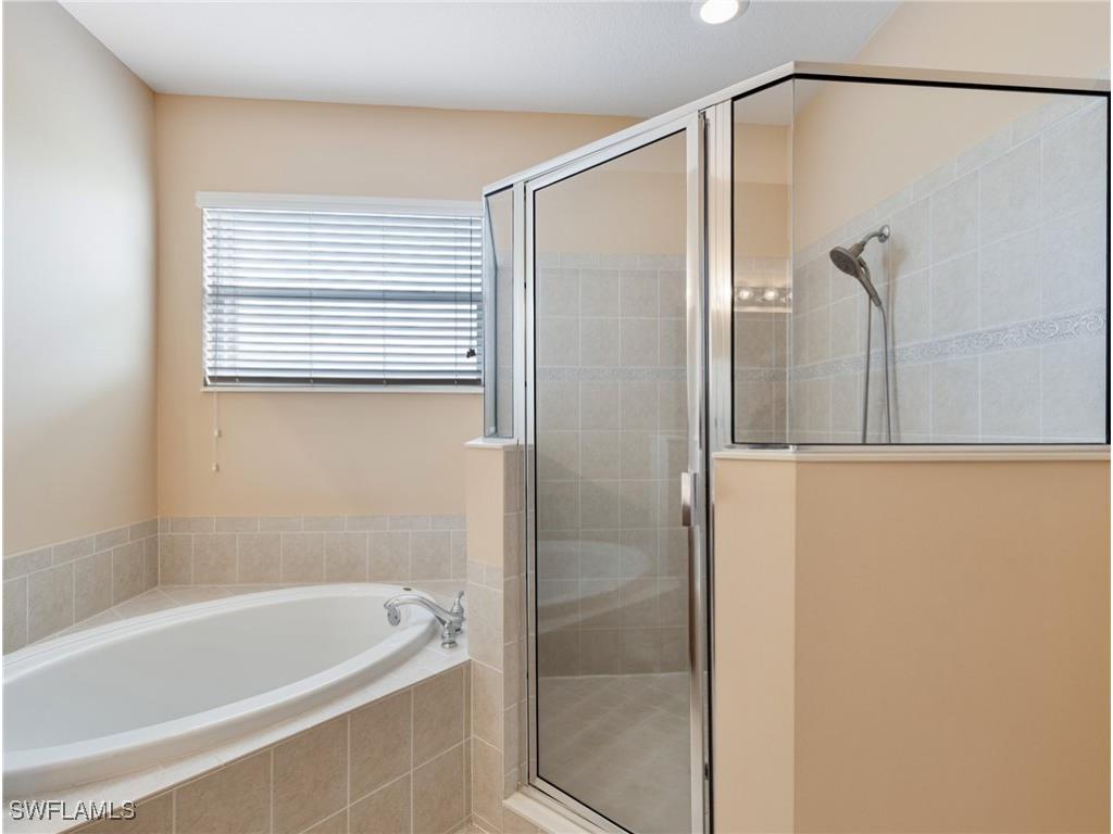 20555 Larino Loop Estero FL 33928 225074249 image34