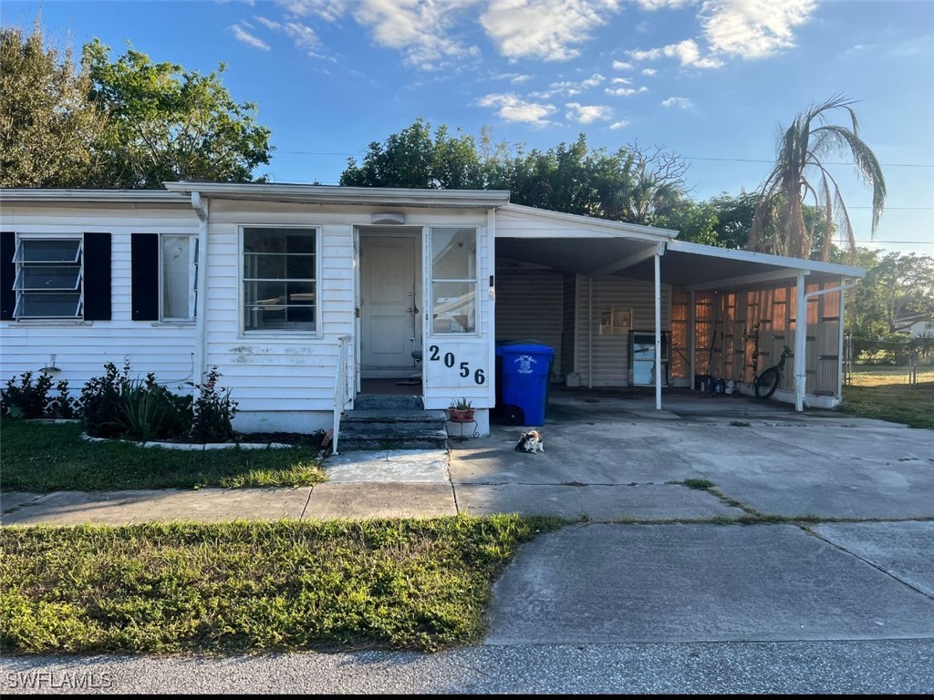 2056 Maple Avenue Fort Myers FL 33901 225003563 image1