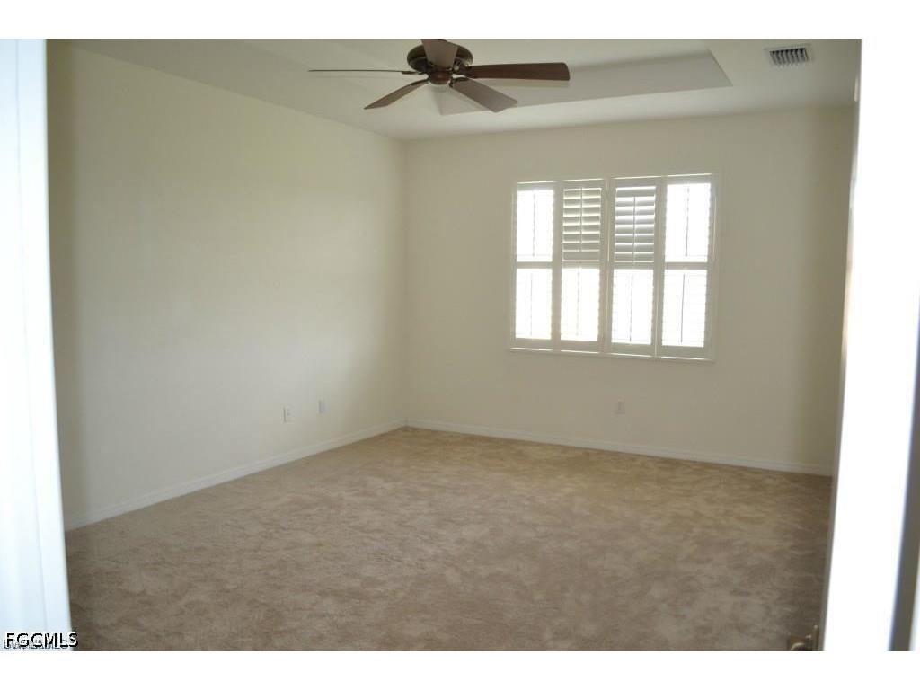 20561 Larino Loop Estero FL 33928 2026019436 image15