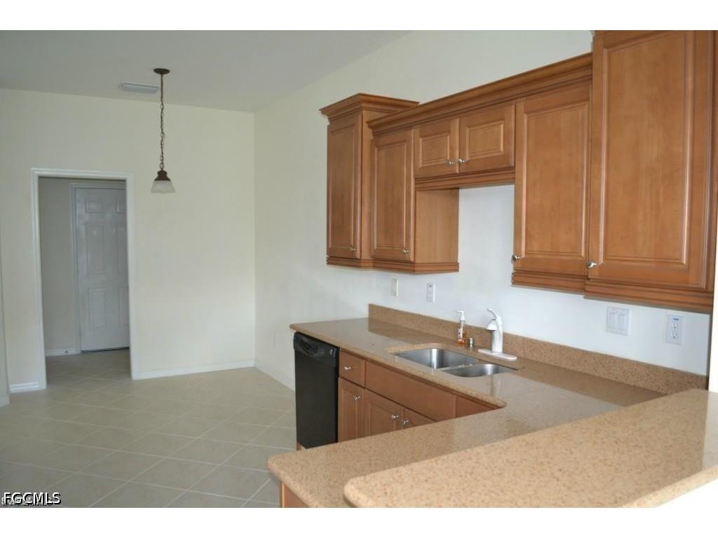 20561 Larino Loop Estero FL 33928 2026019436 image5