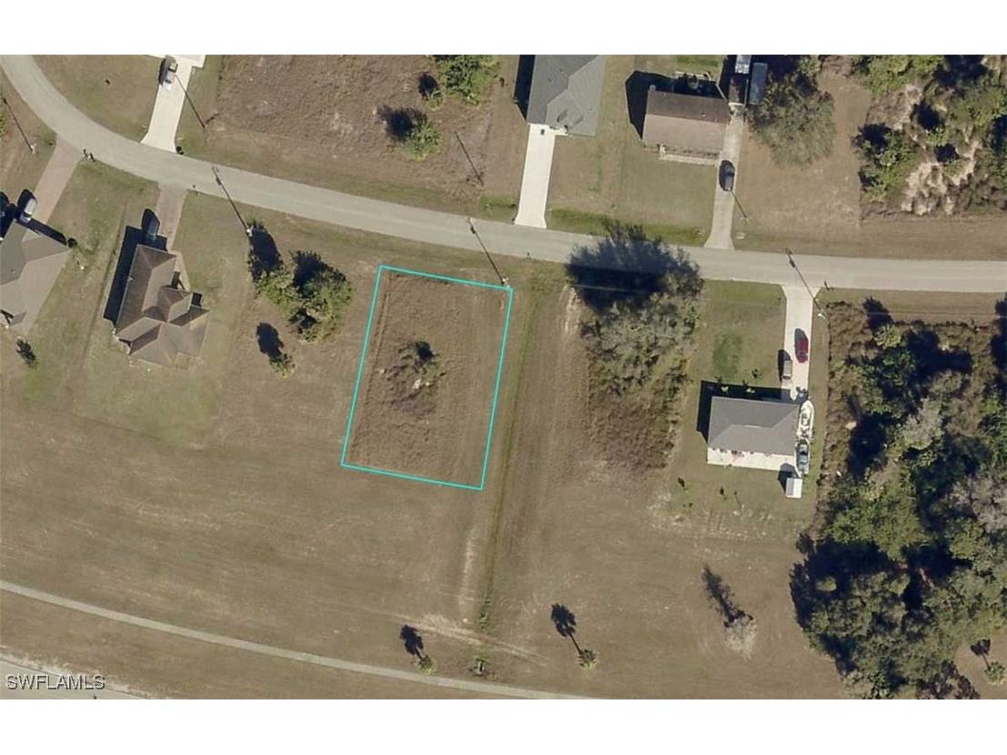 2057 S Montana Circle Labelle FL 33935 226005880 image1