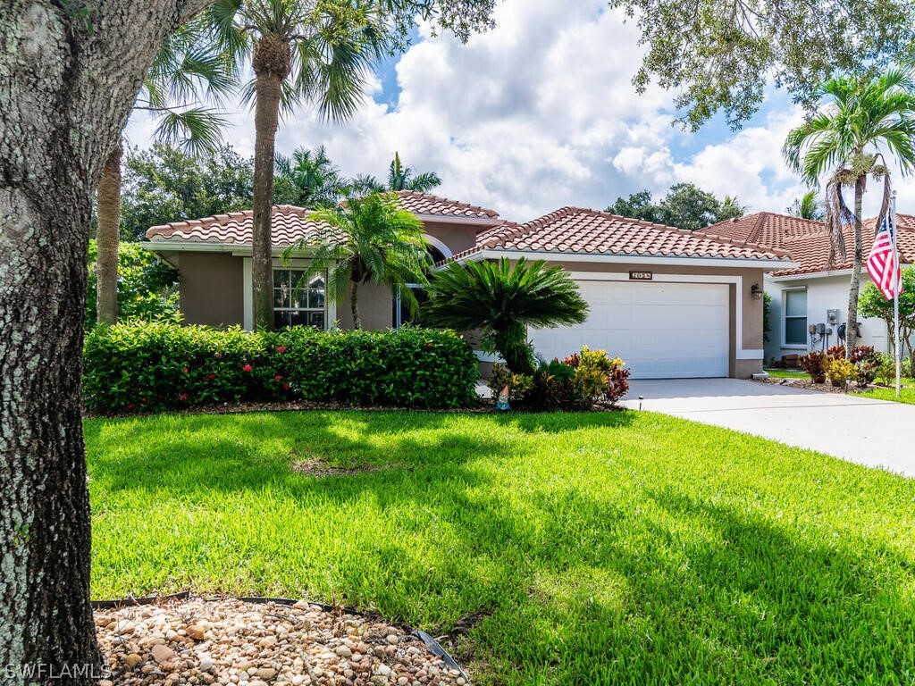 2058 Morning Sun Lane Naples FL 34119 224052348 image1