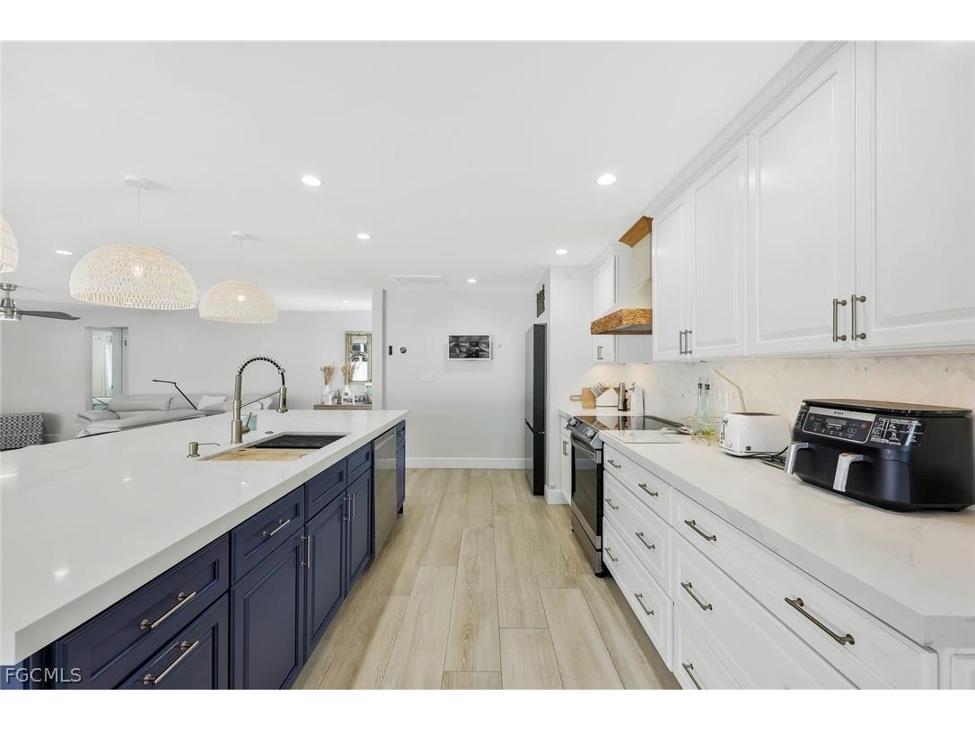 20580 Park Place Estero FL 33928 2026007060 image12