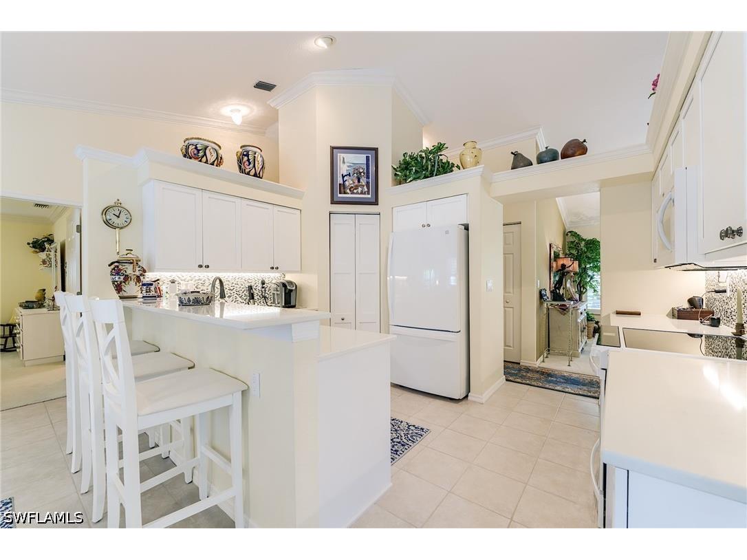 2059 Imperial Circle Naples FL 34110 226024807 image12