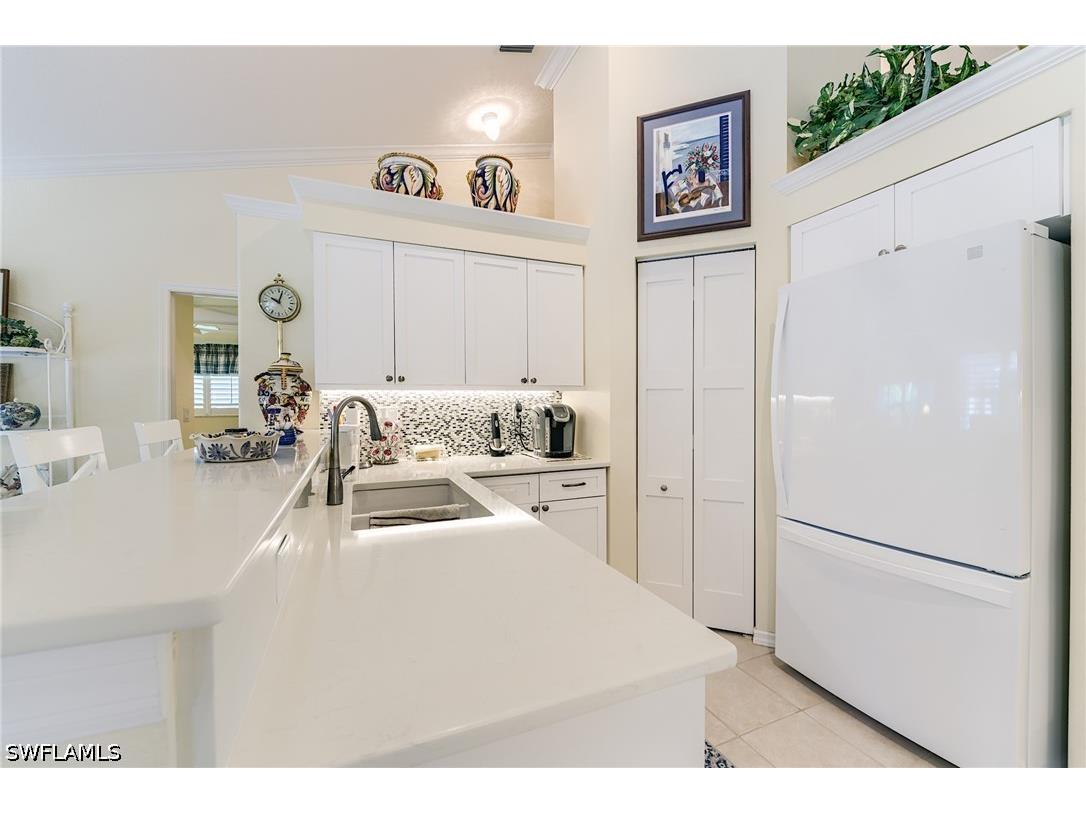 2059 Imperial Circle Naples FL 34110 226024807 image13