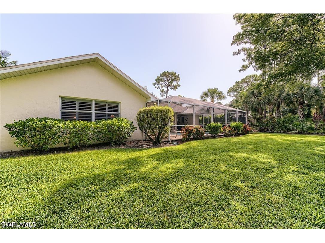 2059 Imperial Circle Naples FL 34110 226024807 image46