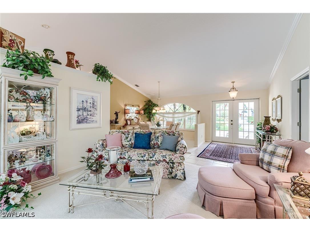 2059 Imperial Circle Naples FL 34110 226024807 image6