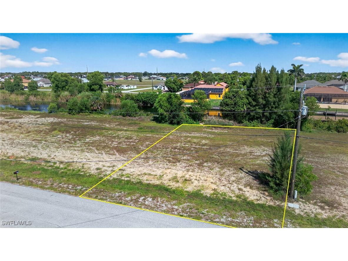 2059 NW 17th Street Cape Coral FL 33993 225068015 image1