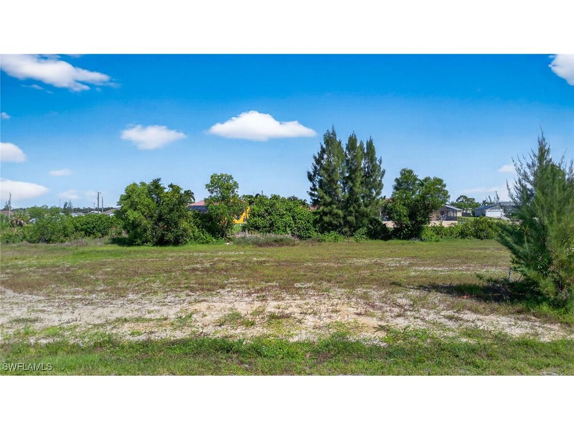 2059 NW 17th Street Cape Coral FL 33993 225068015 image11