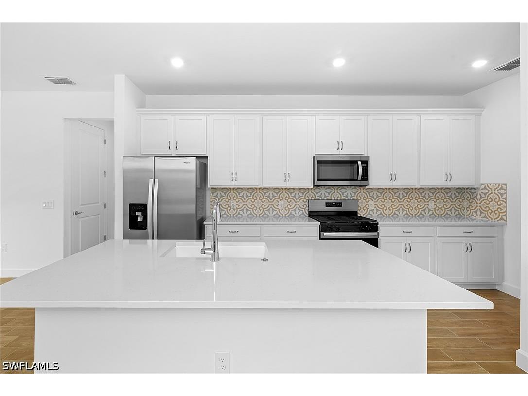20593 Pebble Glen Drive Estero FL 33928 226016919 image9
