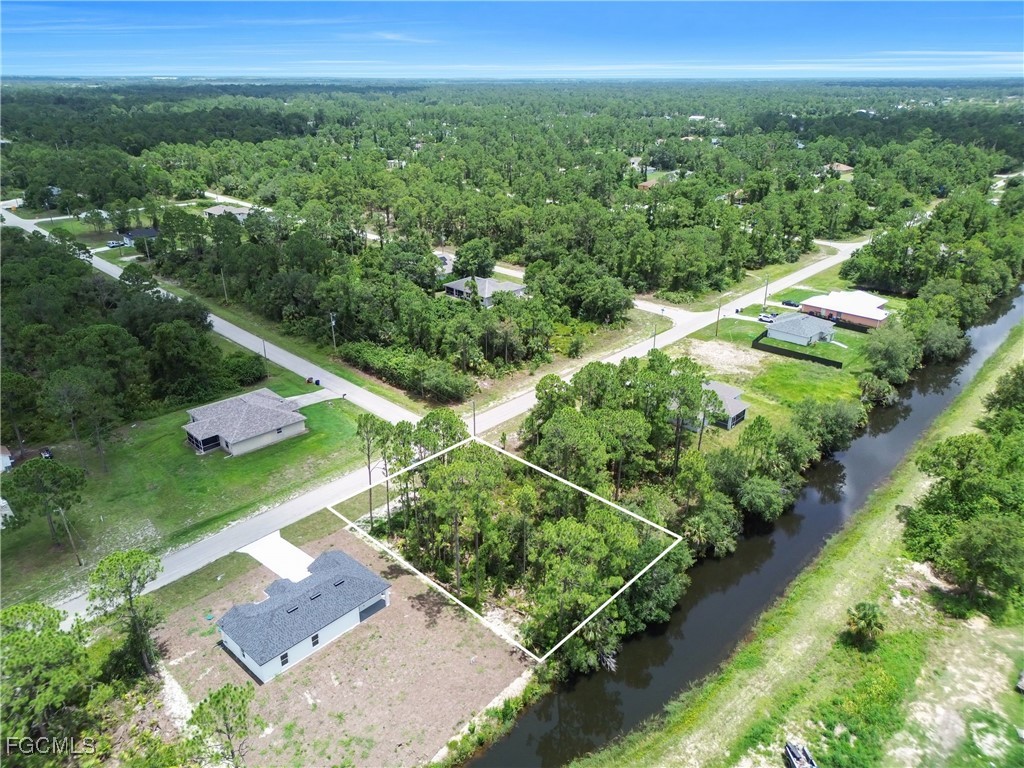 206 Aurora Avenue S Lehigh Acres FL 33974 2025012518 image4