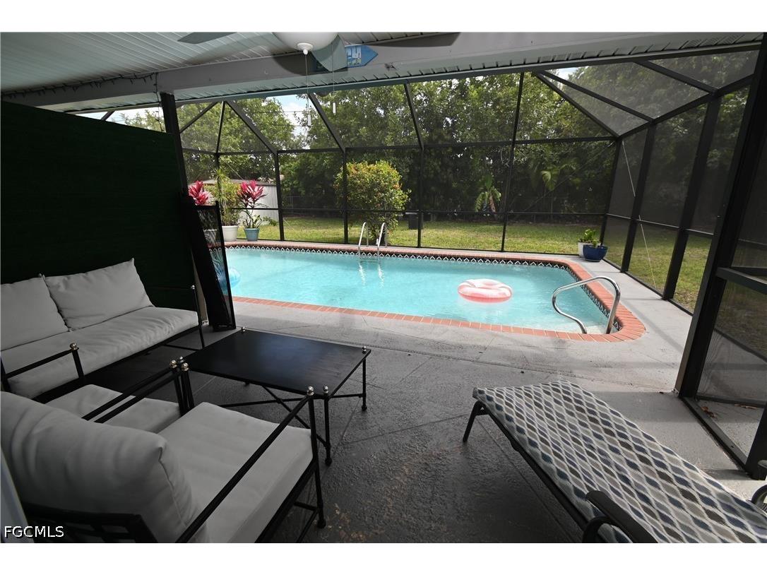 206 Cape Coral Parkway W Cape Coral FL 33914 2026021055 image11