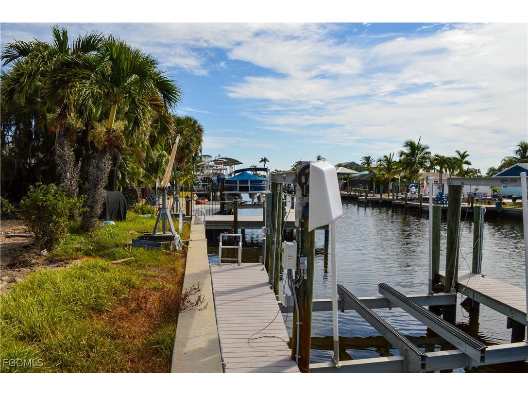 206 Ibis Street Fort Myers Beach FL 33931 2026003027 image20