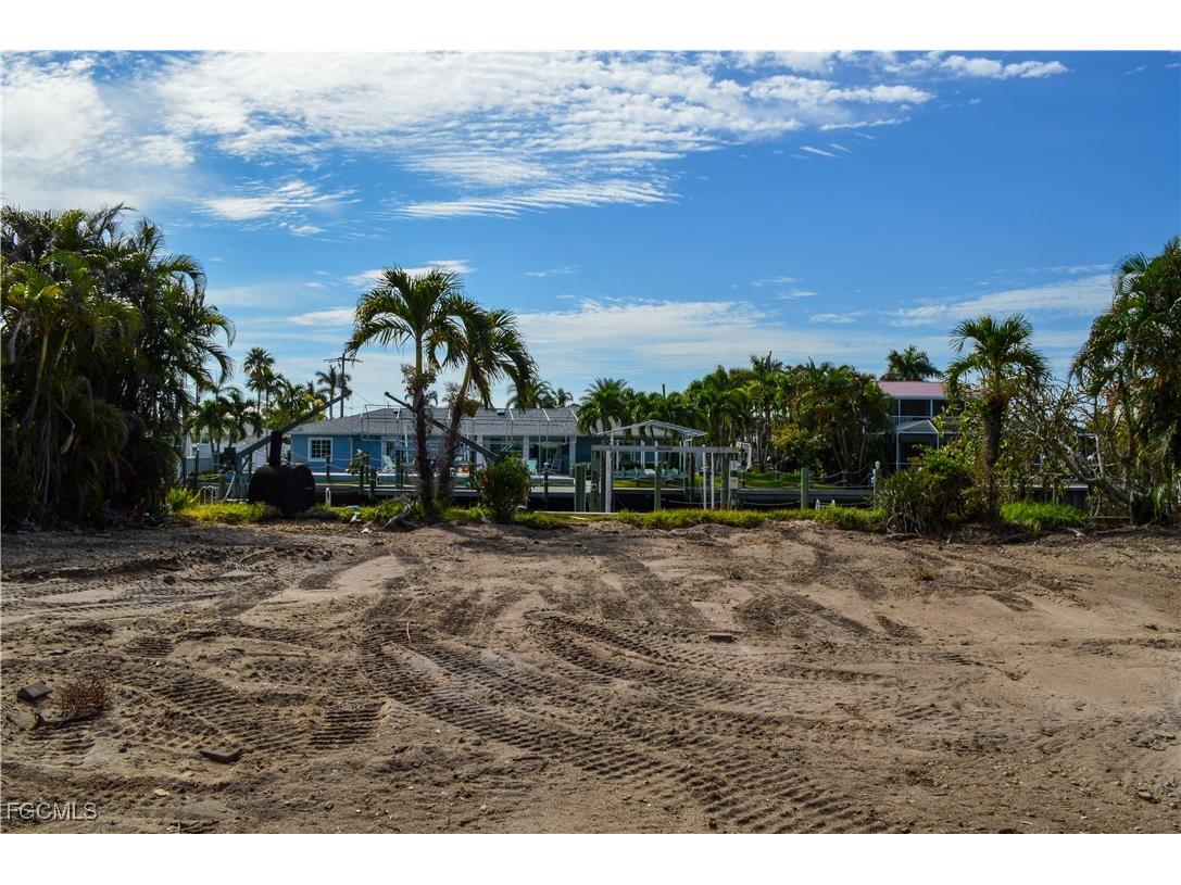 206 Ibis Street Fort Myers Beach FL 33931 2026003027 image23