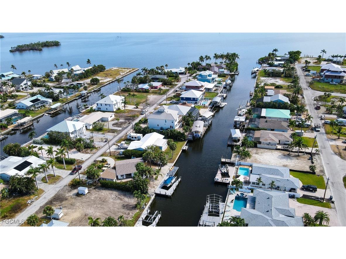 206 Ibis Street Fort Myers Beach FL 33931 2026003027 image27