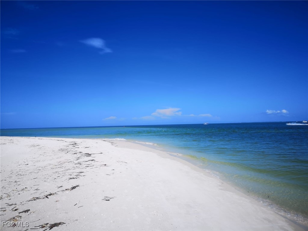 206 Ibis Street Fort Myers Beach FL 33931 2026003027 image8