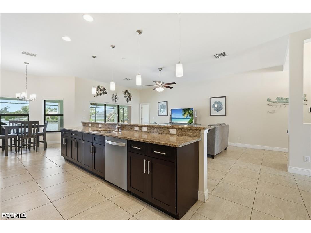206 NE 21st Avenue Cape Coral FL 33909 2026025377 image13