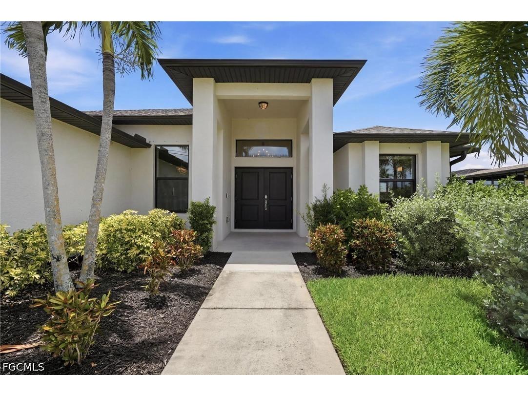 206 NE 21st Avenue Cape Coral FL 33909 2026025377 image3