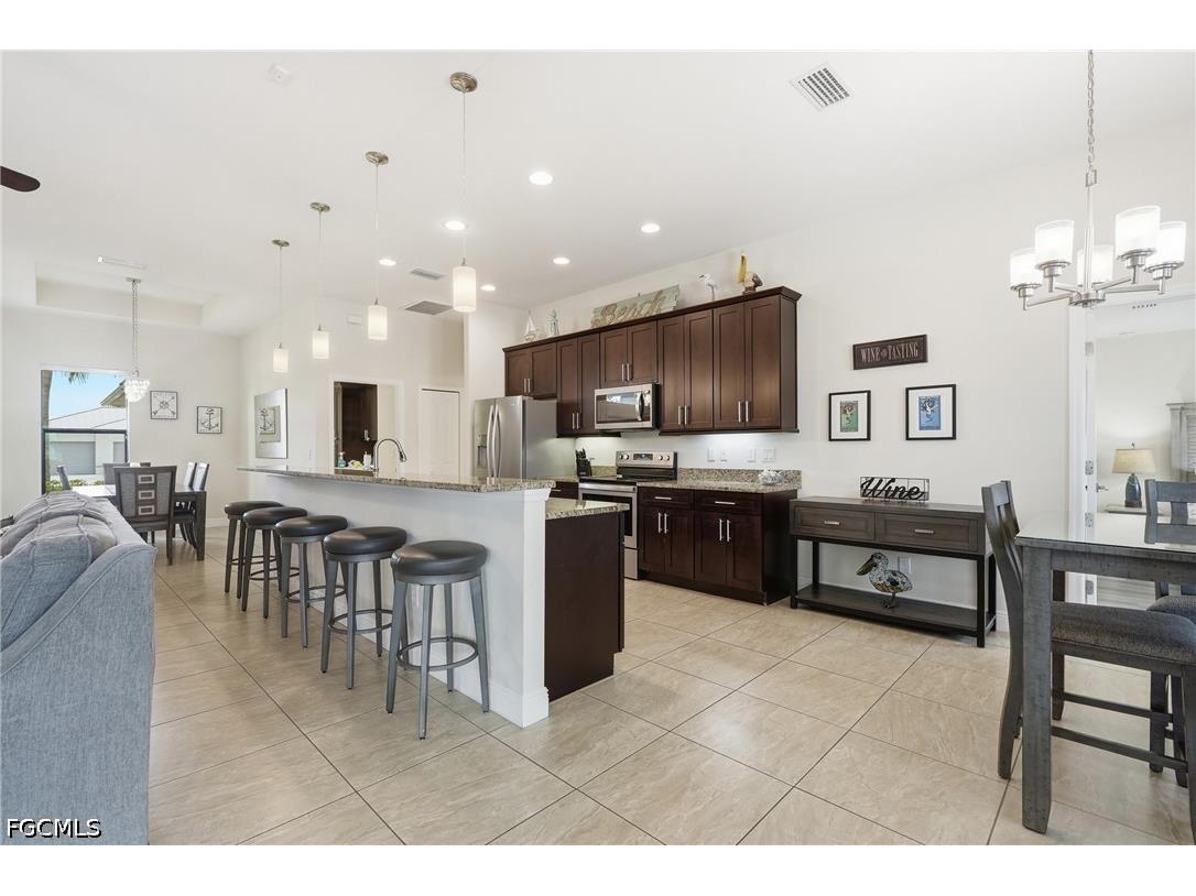 206 NE 21st Avenue Cape Coral FL 33909 2026025377 image9