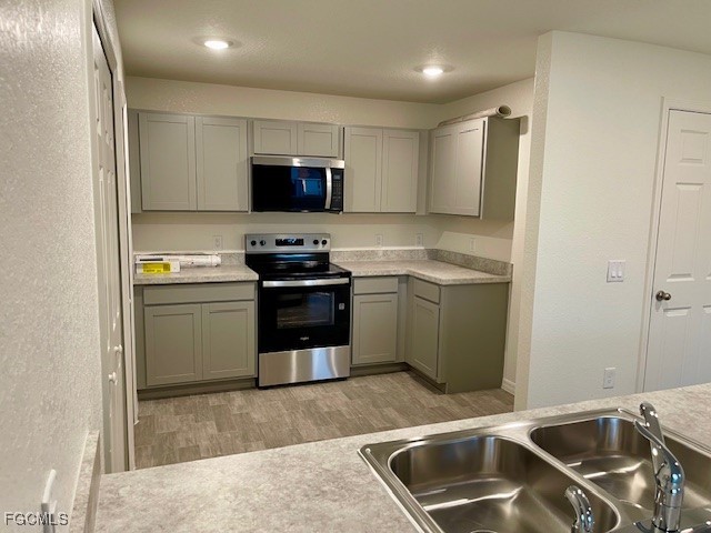 206 NW 13th Terrace Cape Coral FL 33993 225039579 image5