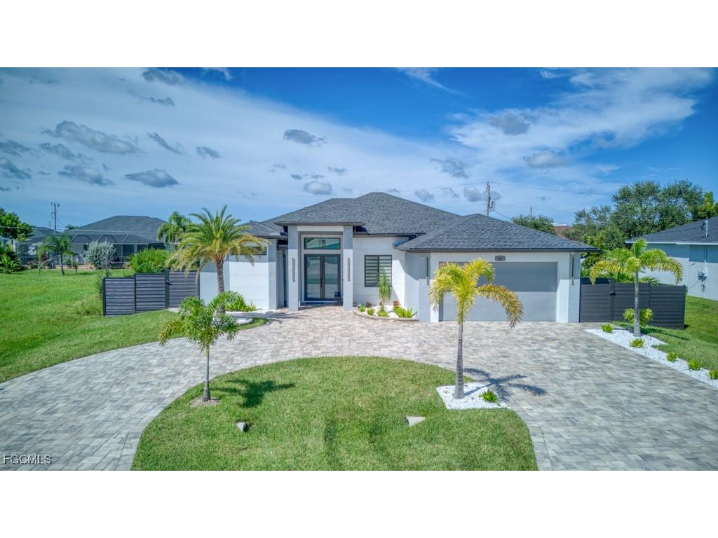 206 NW 3rd Avenue Cape Coral FL 33993 2025008830 image1