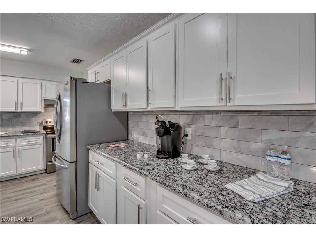 206 Norwich Avenue Lehigh Acres FL 33936 223017515 image1