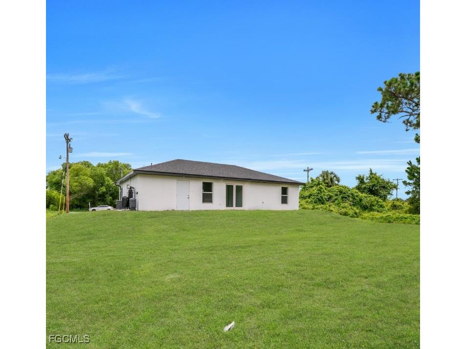 206 Pembroke Street Lehigh Acres FL 33974 2025006966 image22