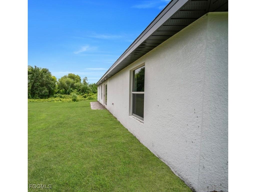 206 Pembroke Street E Lehigh Acres FL 33974 2026000380 image19