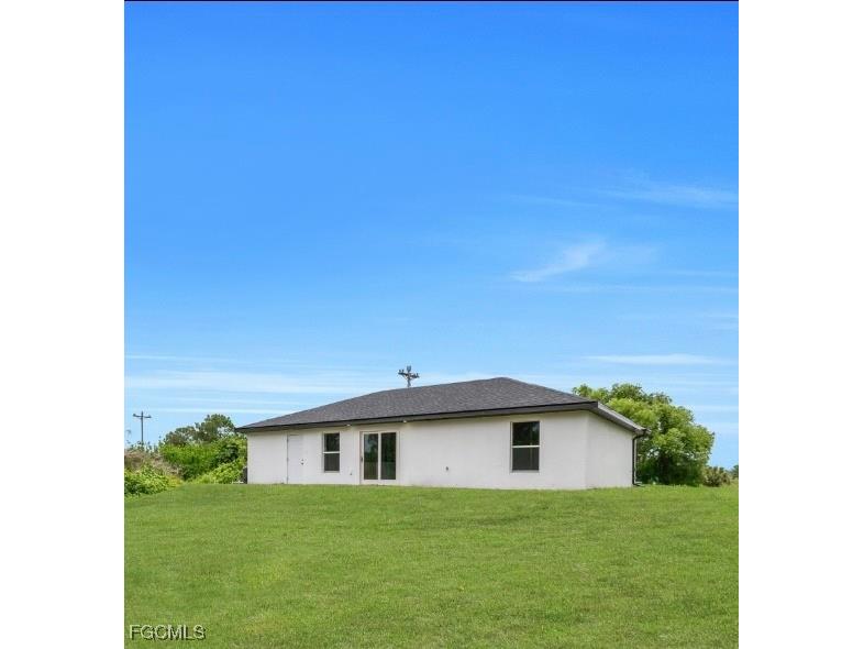 206 Pembroke Street E Lehigh Acres FL 33974 2026000380 image20