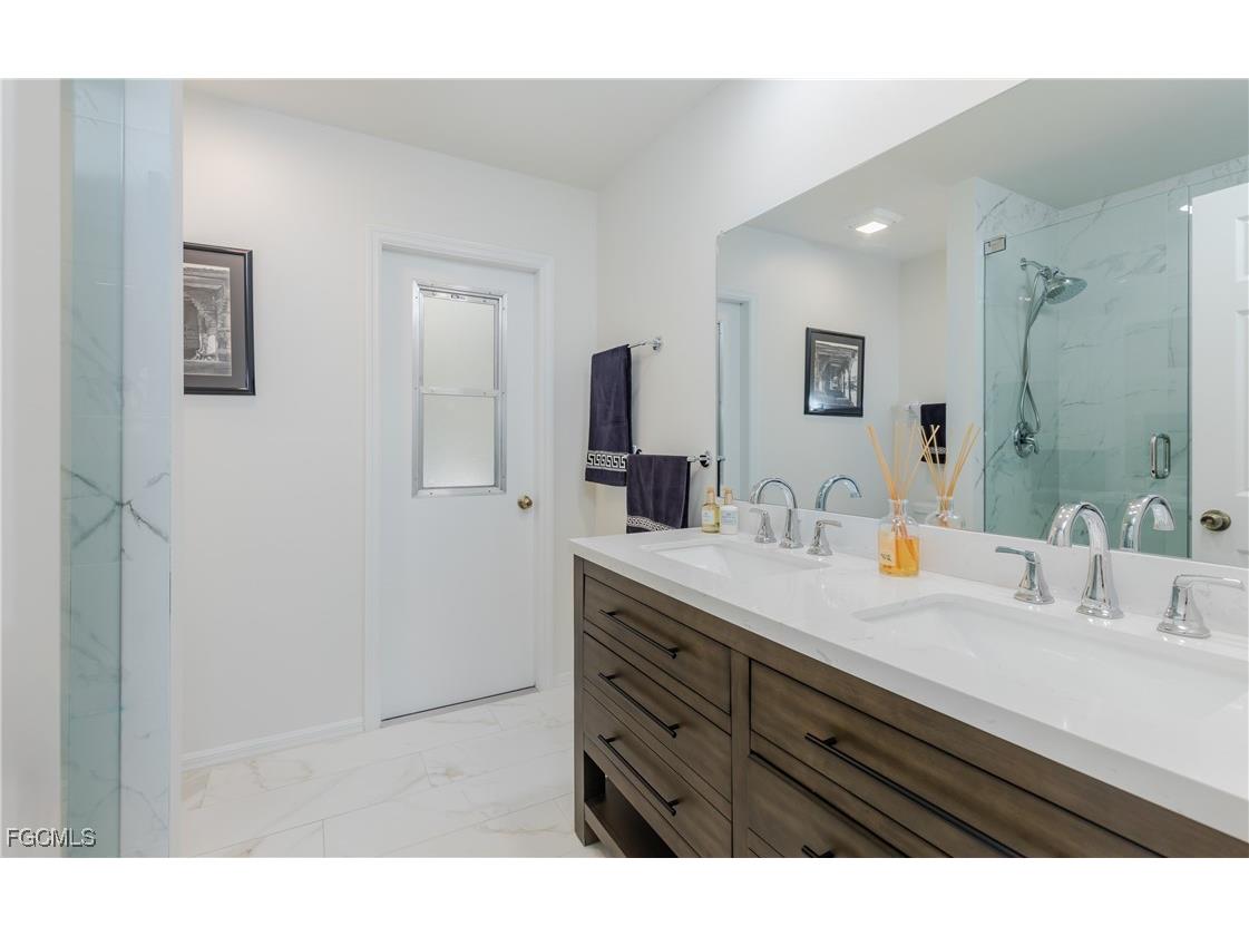 206 SE 28th Terrace Cape Coral FL 33904 2025023841 image21