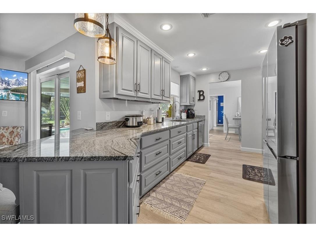 206 SE 45th Terrace Cape Coral FL 33904 225045484 image10