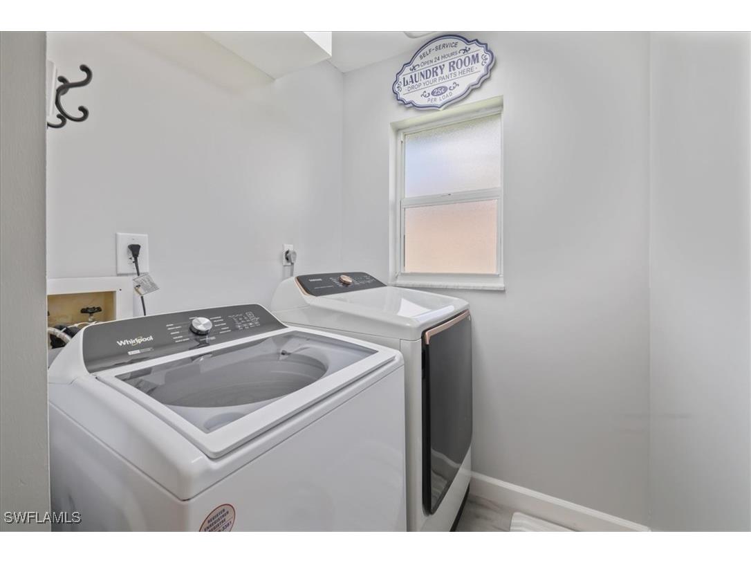 206 SE 45th Terrace Cape Coral FL 33904 225045484 image22