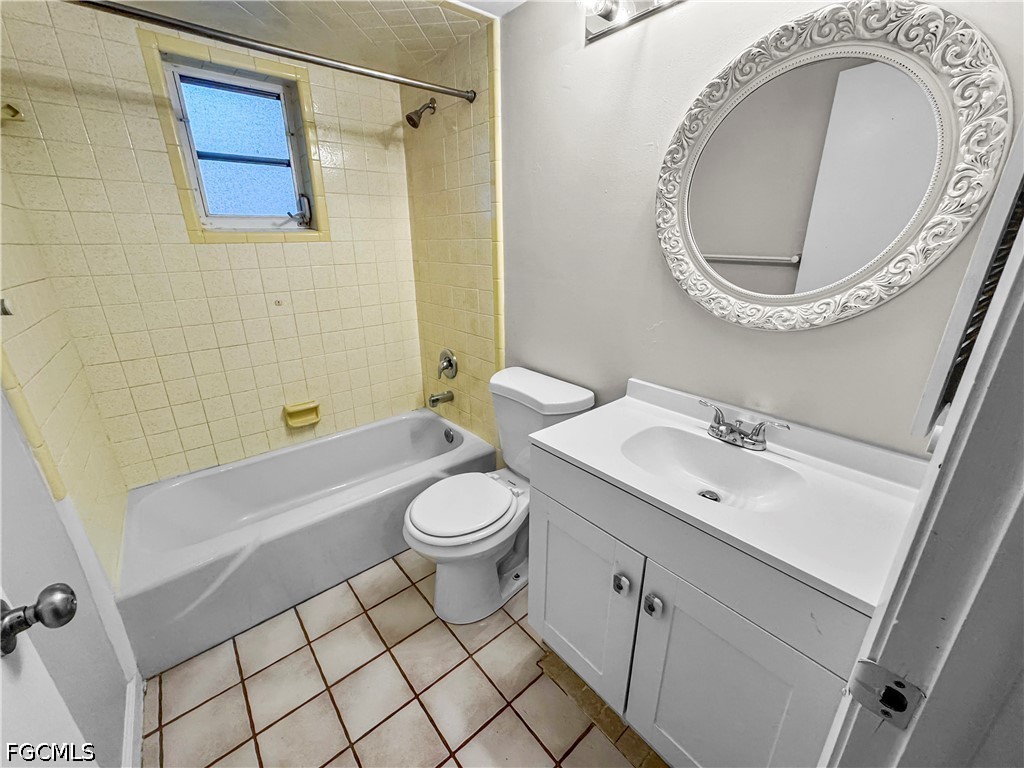 206 SE 46th Terrace Cape Coral FL 33904 2026017976 image28