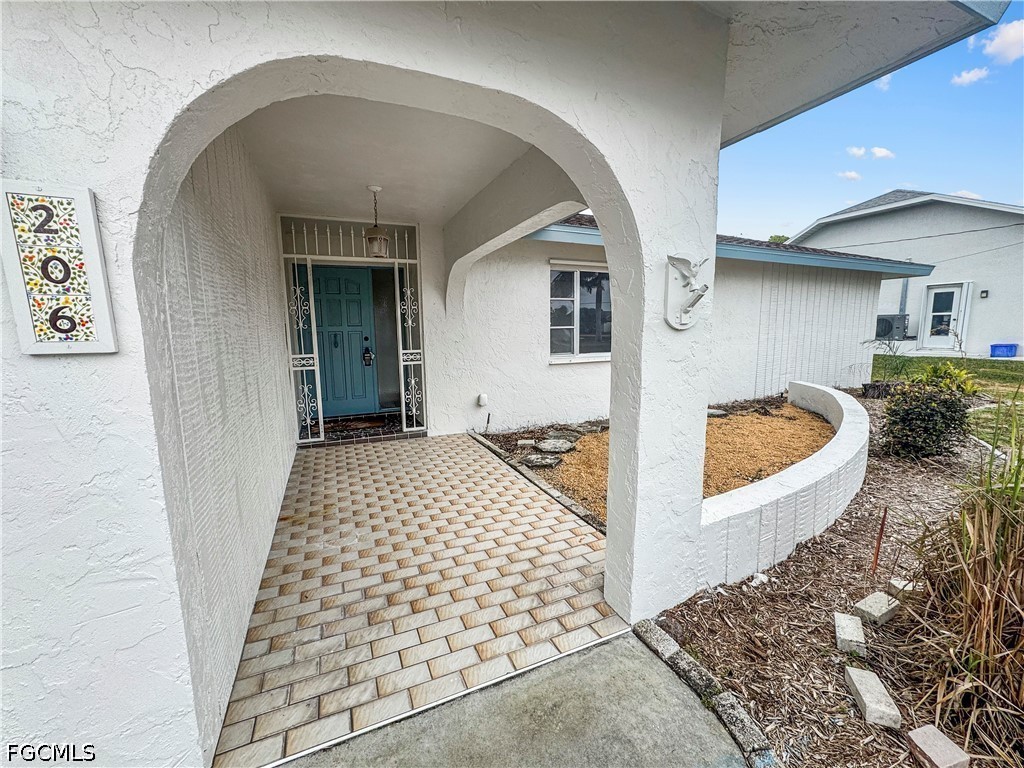206 SE 46th Terrace Cape Coral FL 33904 2026017976 image3