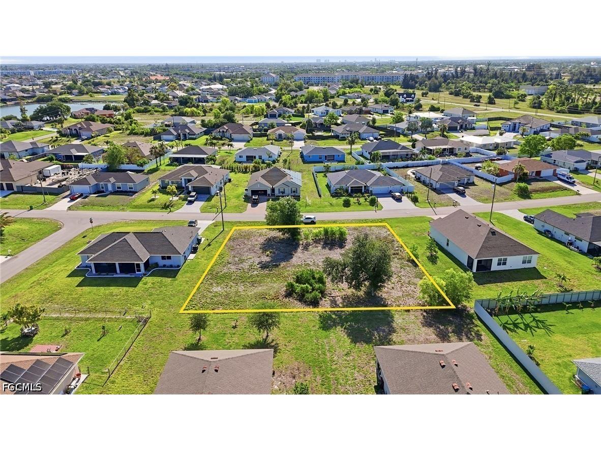 206 SW 11th Avenue Cape Coral FL 33991 2026019802 image1