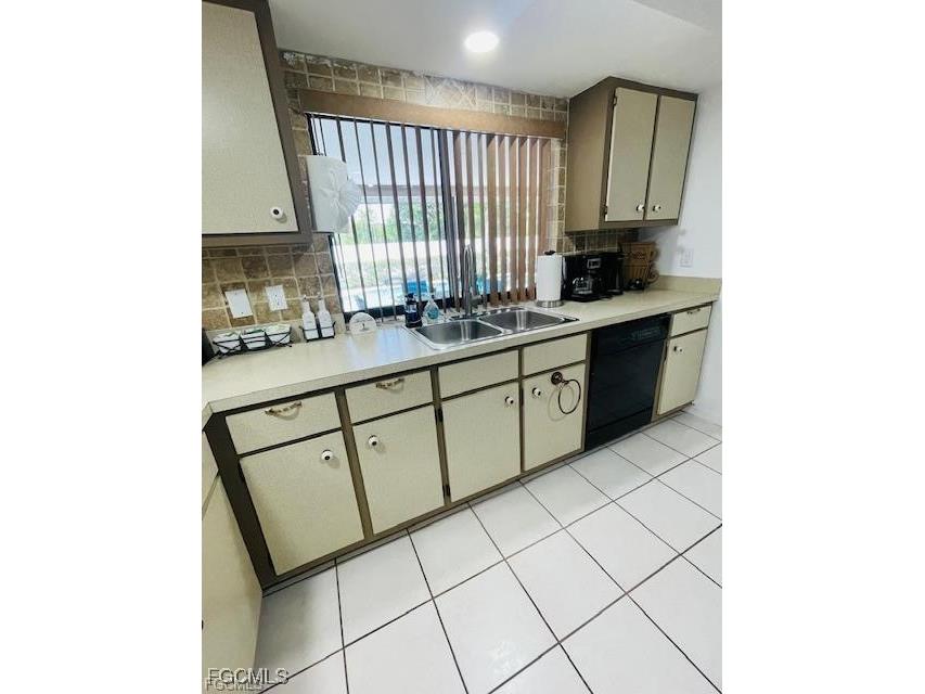206 SW 33rd Street Cape Coral FL 33914 2025003207 image11