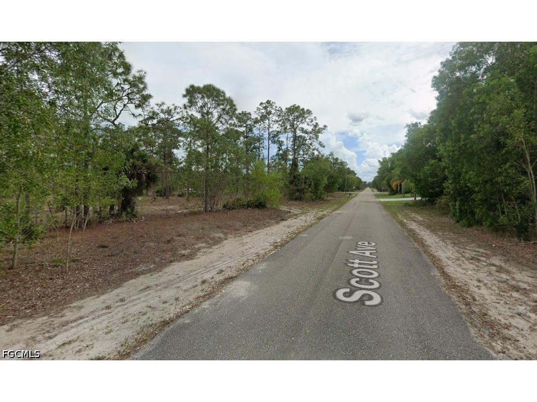 206 Scott Avenue Lehigh Acres FL 33936 2026016141 image3