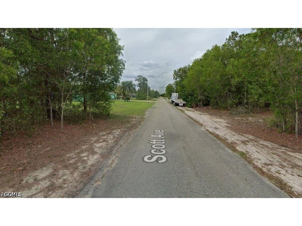 206 Scott Avenue Lehigh Acres FL 33936 2026026391 image1