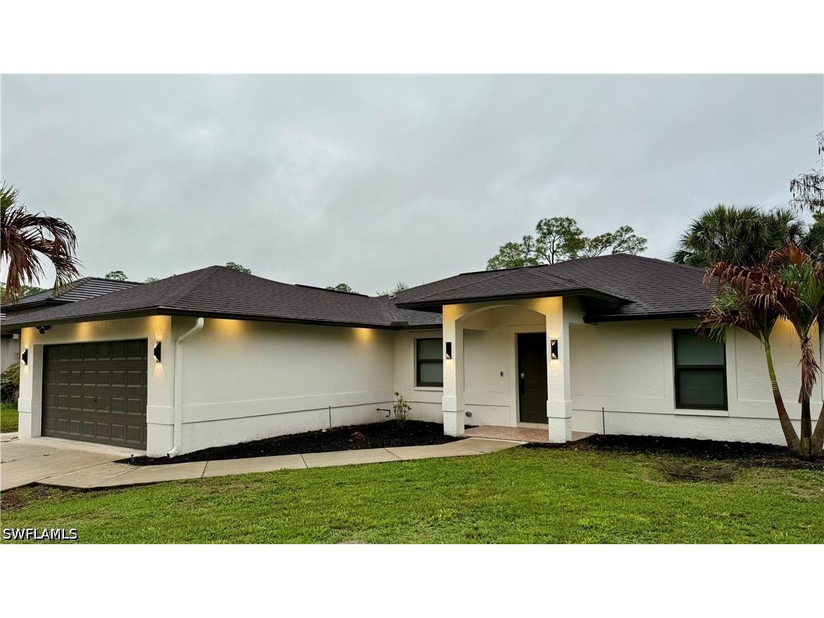 2060 22nd Avenue NE Naples FL 34120 226013834 image1