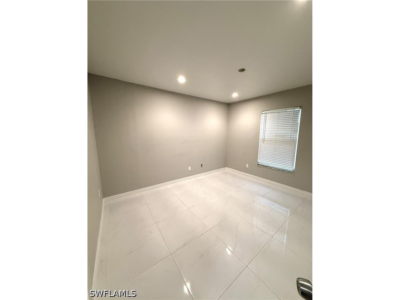 2060 22nd Avenue NE Naples FL 34120 226013834 image10